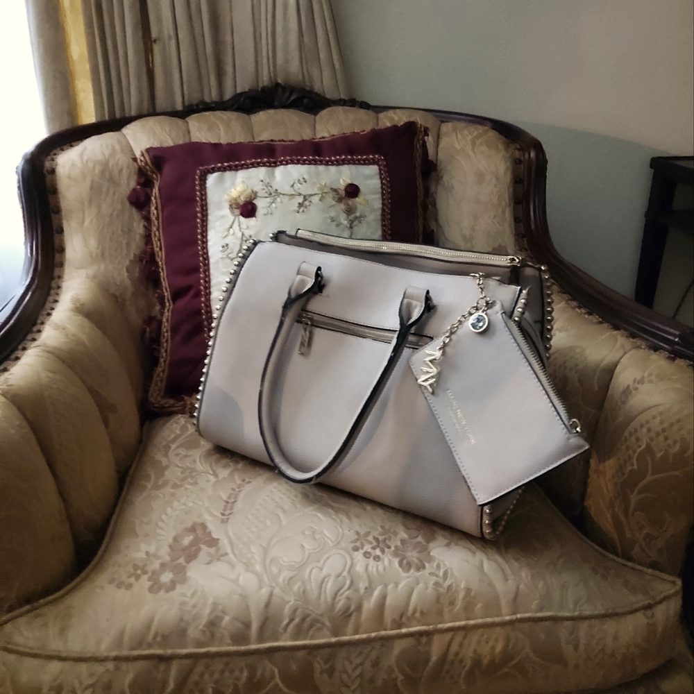 A beautiful handbag